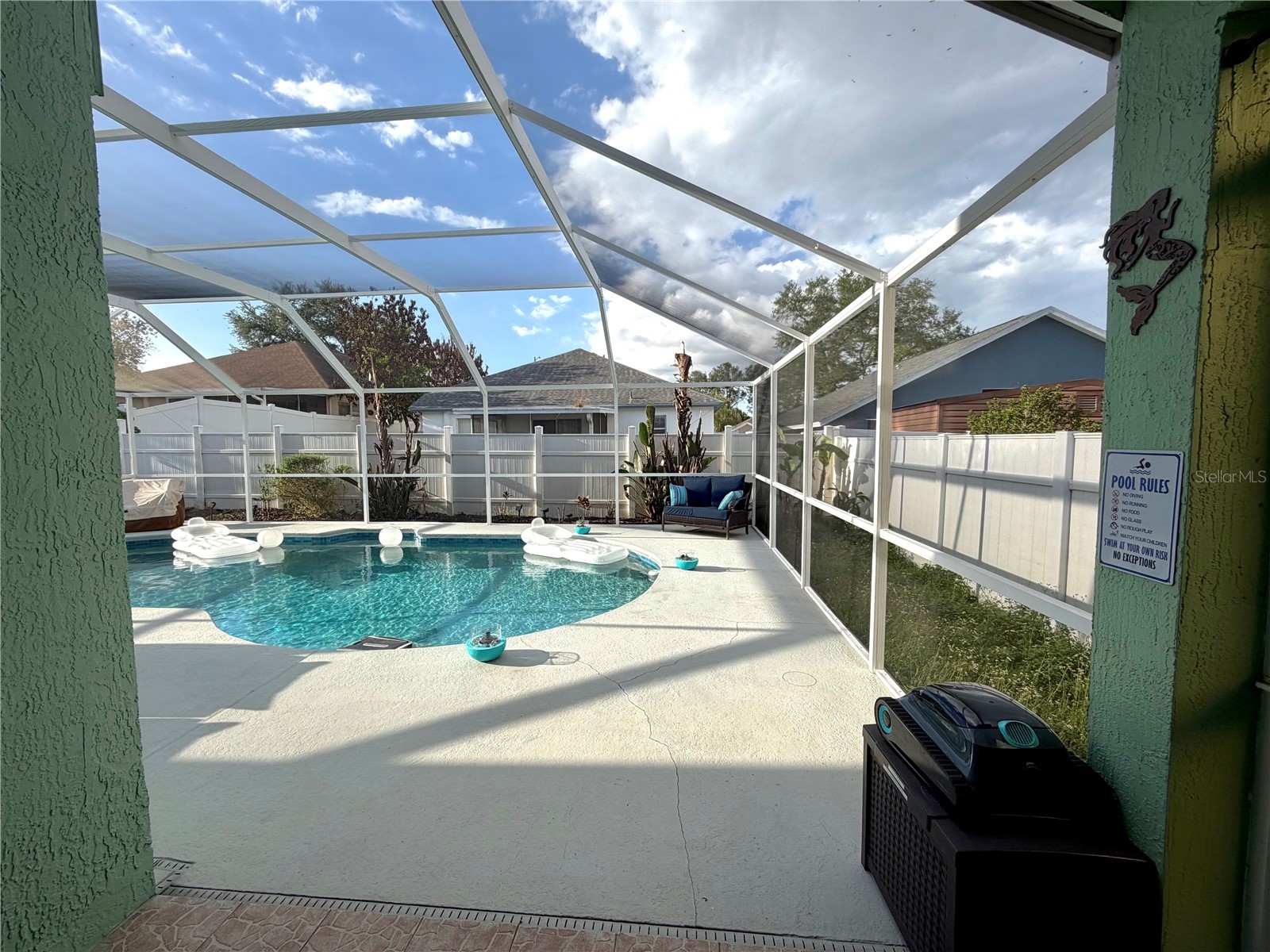 4706 Dunquin Place Tampa FL 33610 P4938397 image70
