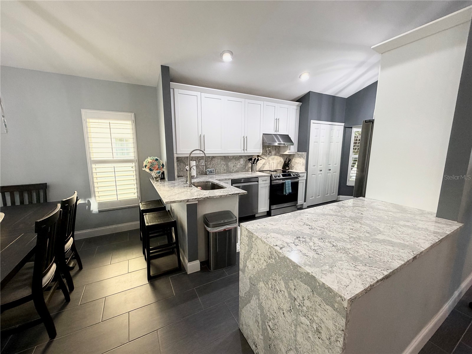 4706 Dunquin Place Tampa FL 33610 P4938397 image9