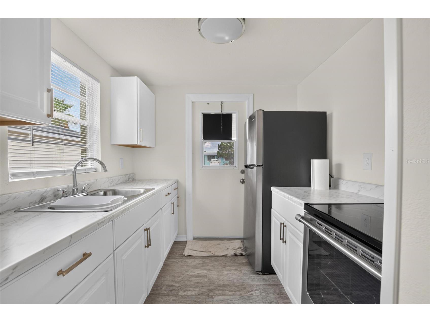 4706 S 87th Street Tampa FL 33619 O6426725 image2