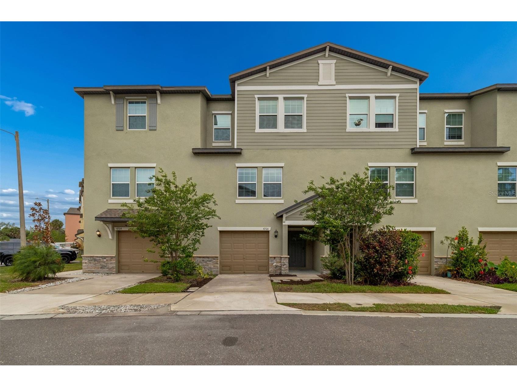 4706 Tuscan Loon Drive Tampa FL 33619 TB8495887 image1