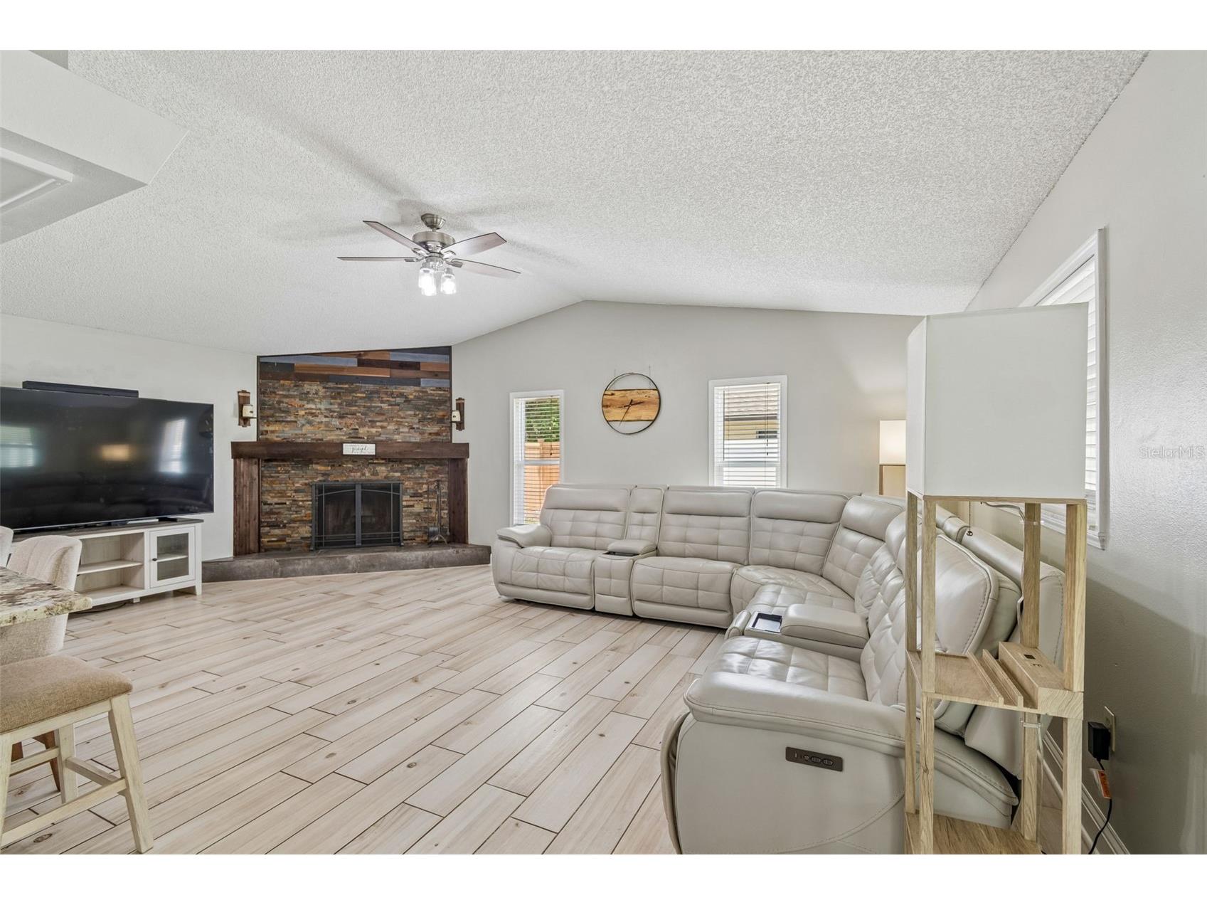 4706 Wandering Way Tampa FL 33624 W7885577 image9