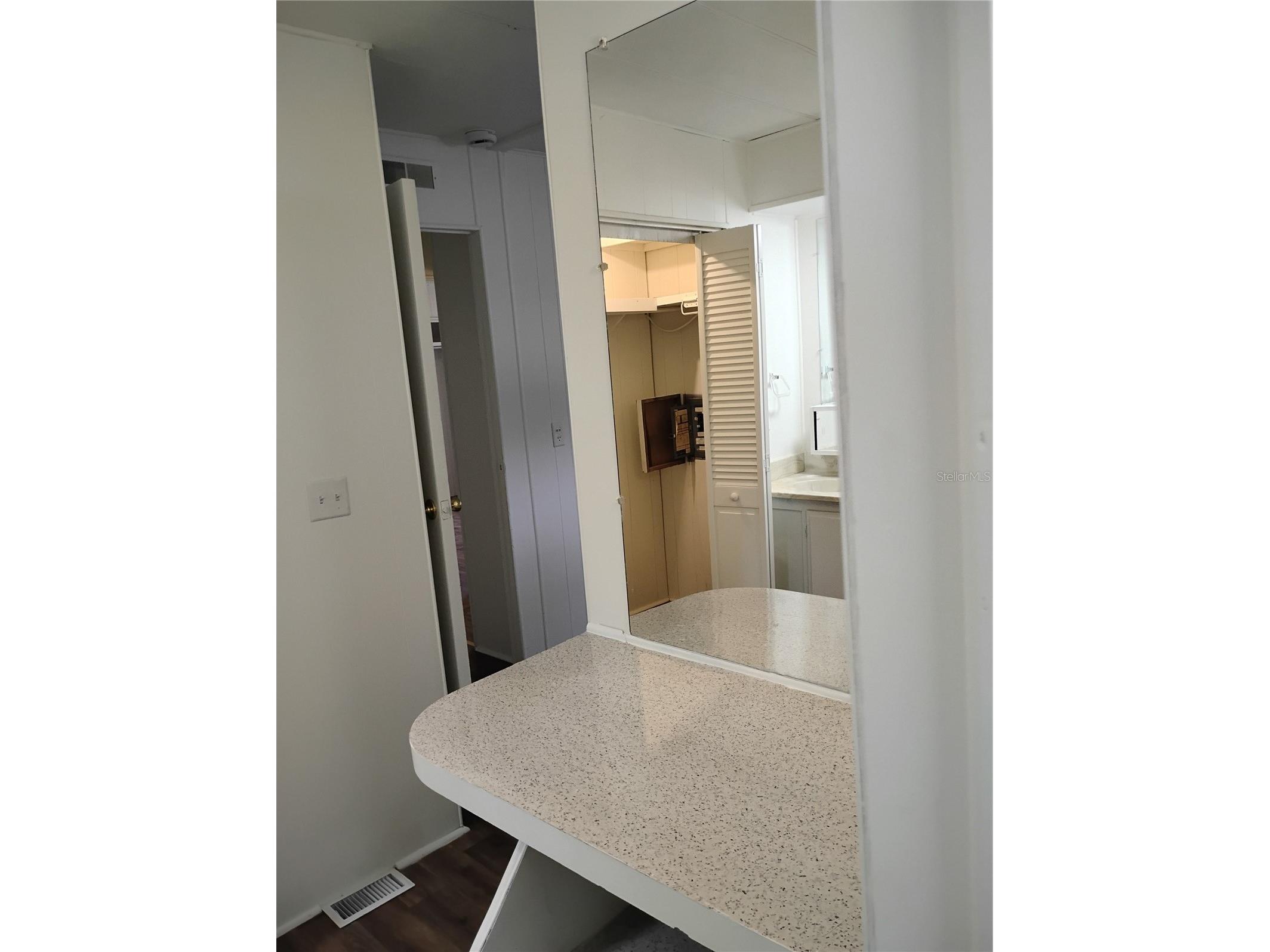 4707 E Yukon Street Tampa FL 33617 TB8469178 image28