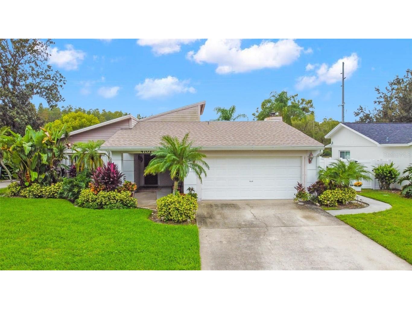 4707 Foxshire Circle Tampa FL 33624 W7859042 image1