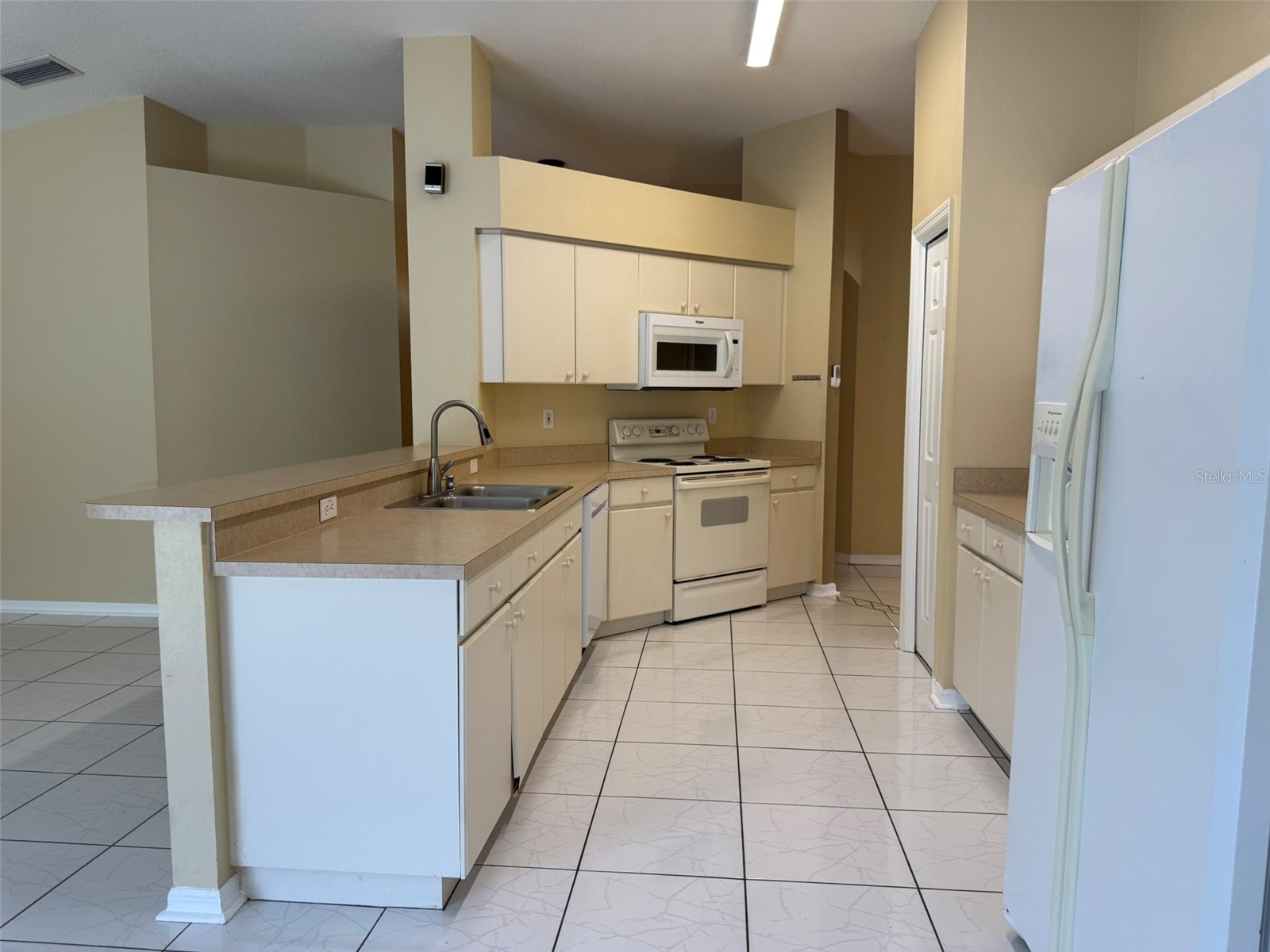 4707 Ramshead Drive Valrico FL 33594 TB8514902 image2