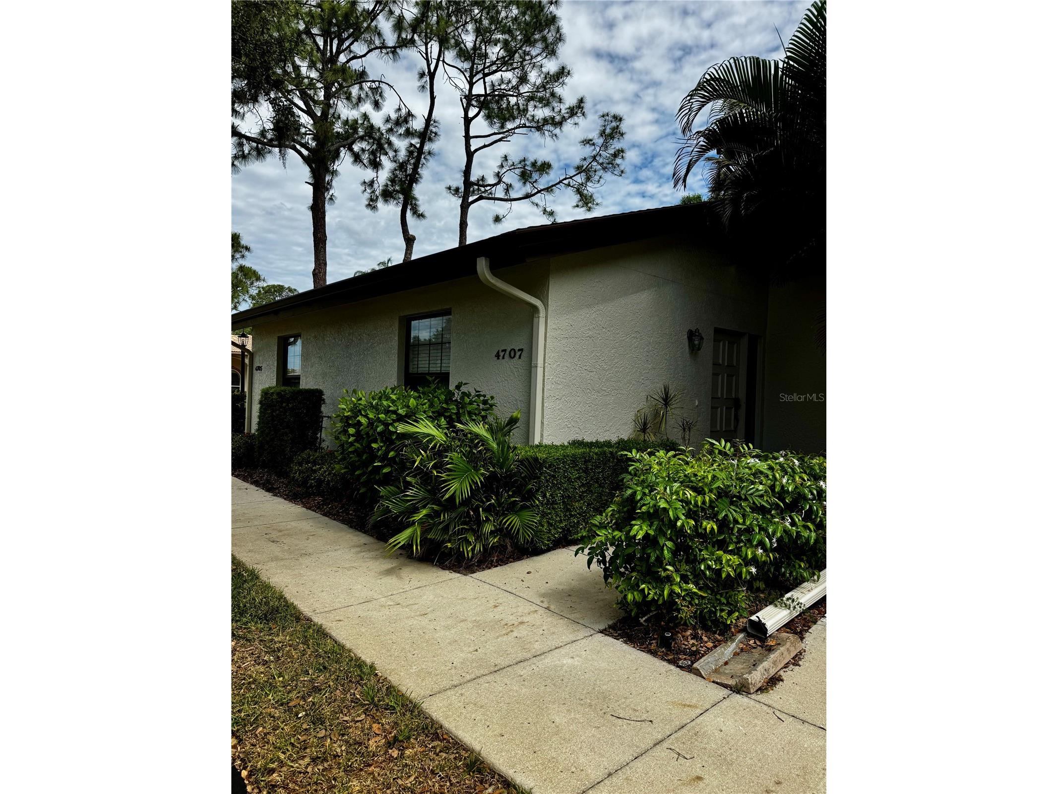 4707 Winslow Beacon #2 Sarasota FL 34235 A4691003 image2