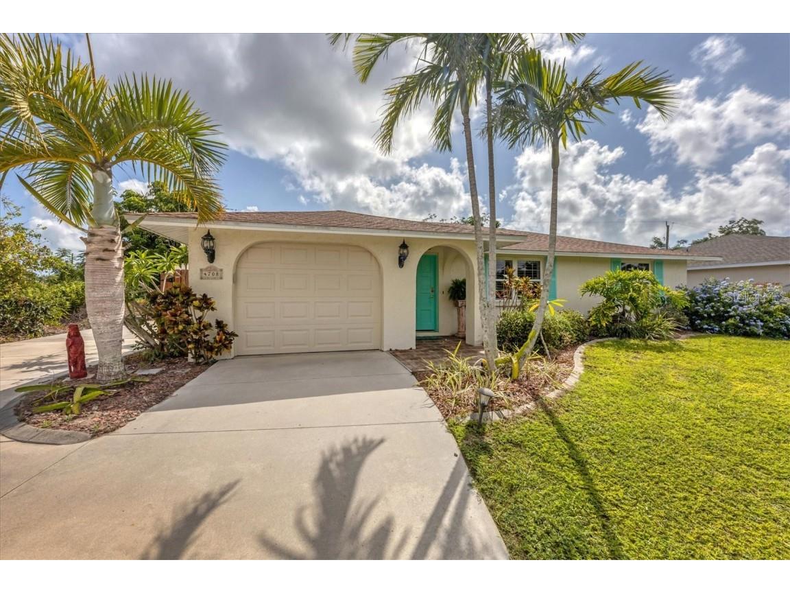 4708 Alligator Drive Venice FL 34293 A4573960 image1