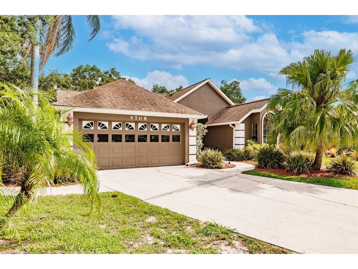 4708 Country Oaks Boulevard Sarasota FL 34243 N6127395 image1