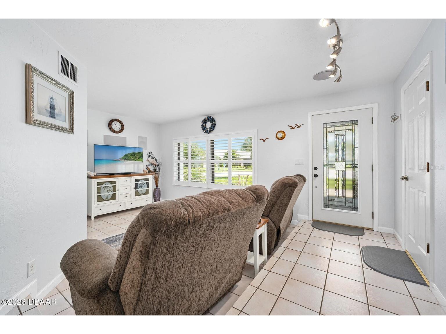 4708 Dixie Drive Ponce Inlet FL 32127 FC318157 image2