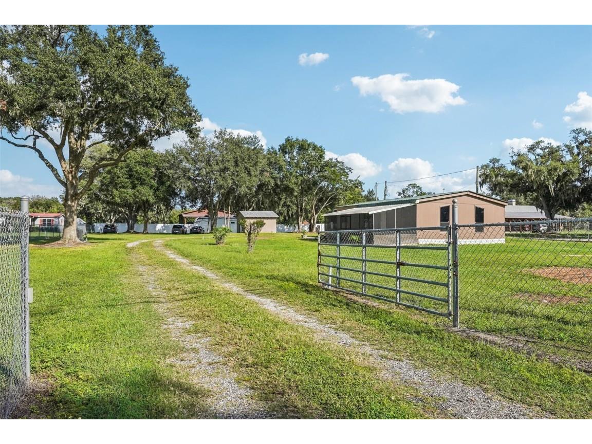 4708 Gallagher Road Plant City FL 33565 TB8434976 image60