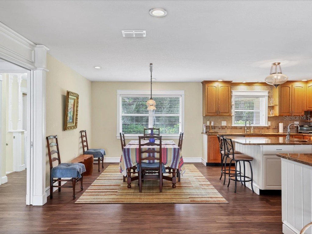 4708 Hidden River Road Sarasota FL 34240 A4671077 image14