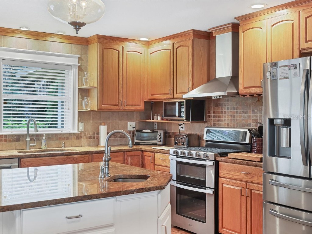 4708 Hidden River Road Sarasota FL 34240 A4671077 image18