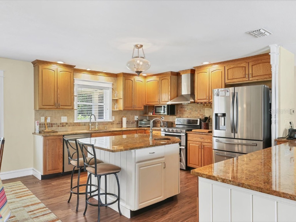 4708 Hidden River Road Sarasota FL 34240 A4671077 image20