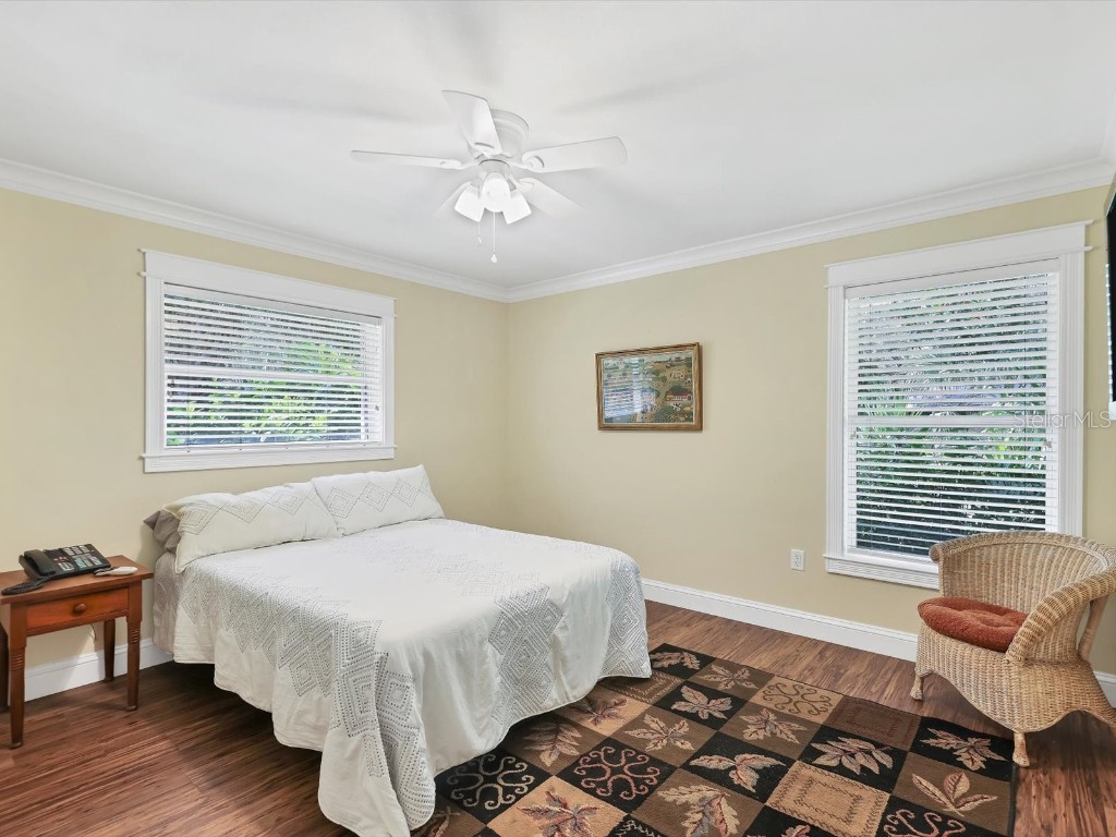 4708 Hidden River Road Sarasota FL 34240 A4671077 image26