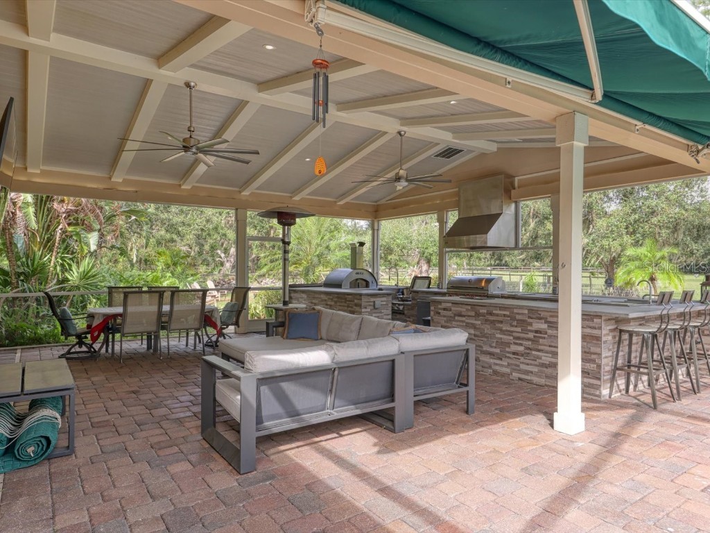 4708 Hidden River Road Sarasota FL 34240 A4671077 image29