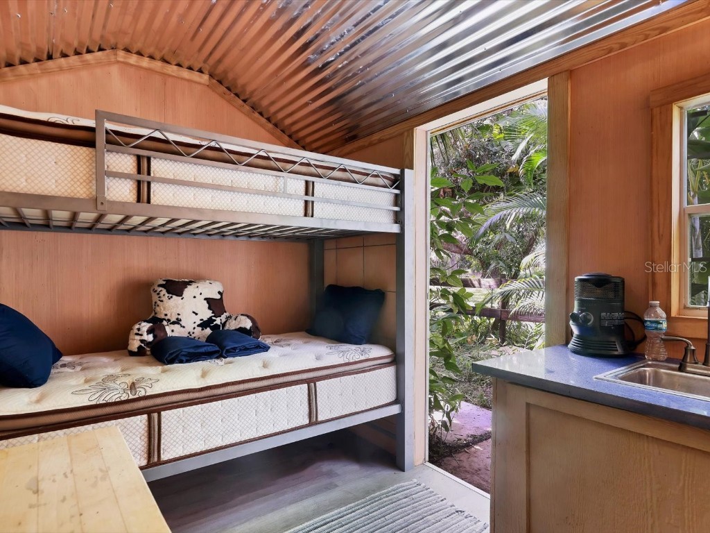 4708 Hidden River Road Sarasota FL 34240 A4671077 image48