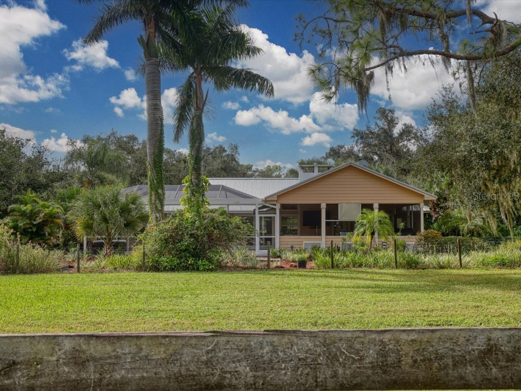 4708 Hidden River Road Sarasota FL 34240 A4671077 image57