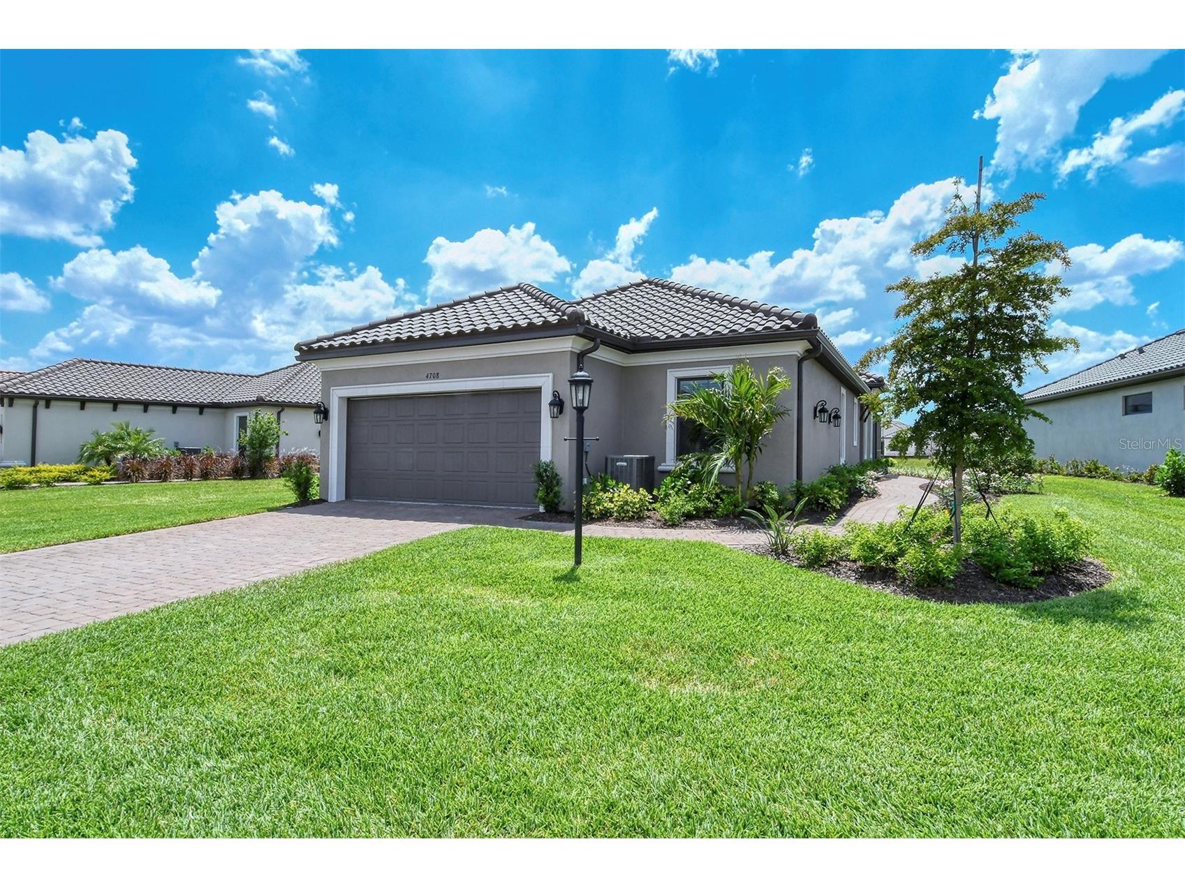 4708 Motta Court Bradenton FL 34211 A4645642 image1