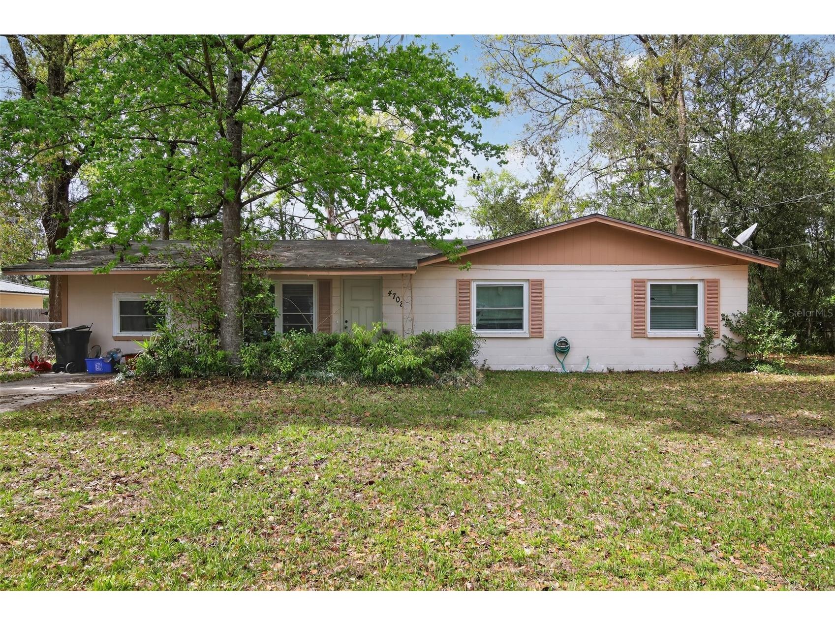 4708 NW 33rd Terrace Gainesville FL 32605 TB8487248 image1