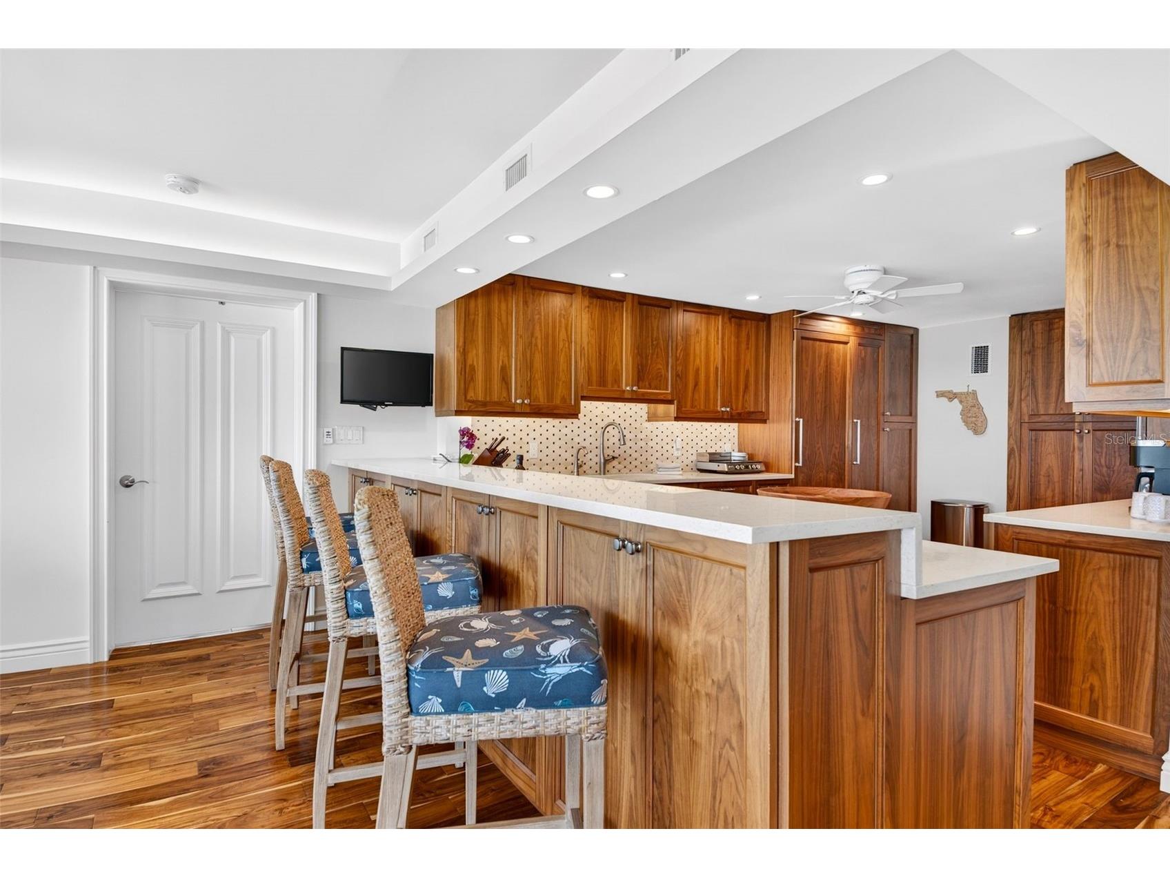 4708 Ocean Boulevard #E4 Sarasota FL 34242 - GULF OF MEXICO AND BIG PASS A4689440 image12
