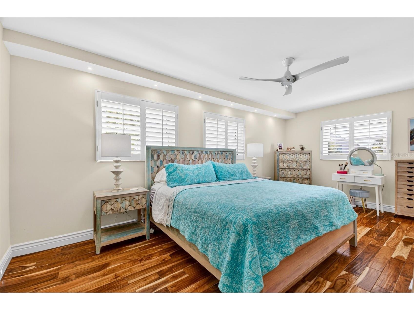 4708 Ocean Boulevard #E4 Sarasota FL 34242 - GULF OF MEXICO AND BIG PASS A4689440 image26