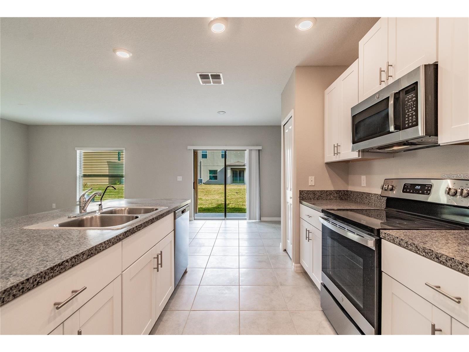 4708 Summer Savory Street Tampa FL 33619 TB8497119 image2