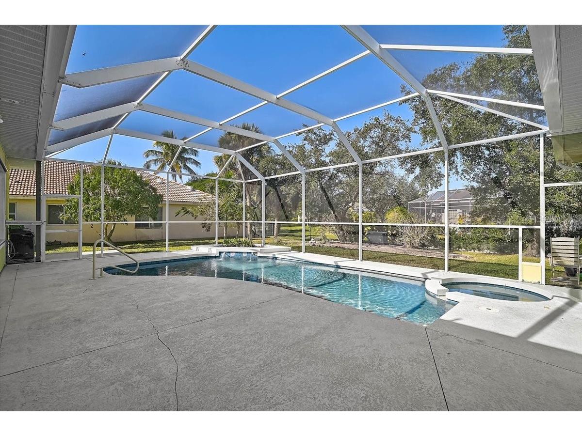 4708 Sweetmeadow Circle Sarasota FL 34238 A4679995 image35