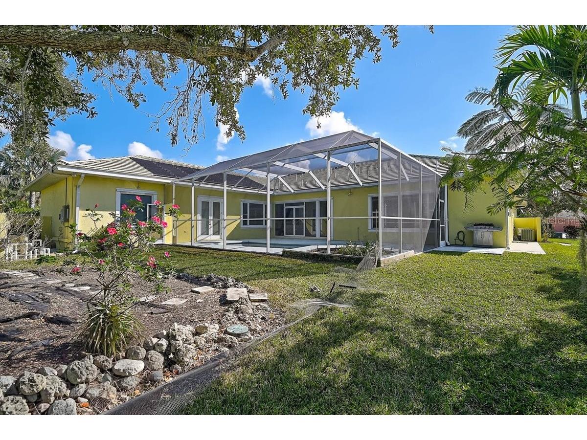 4708 Sweetmeadow Circle Sarasota FL 34238 A4679995 image38