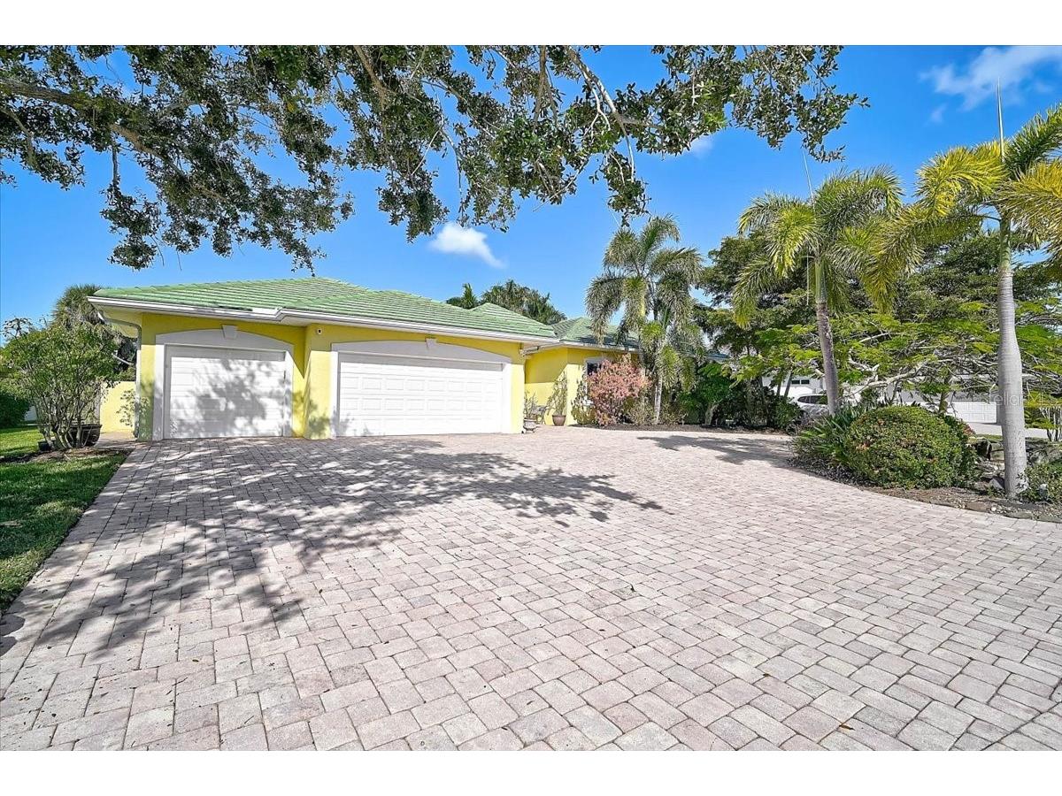 4708 Sweetmeadow Circle Sarasota FL 34238 A4679995 image43