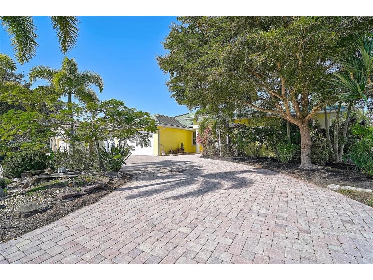 4708 Sweetmeadow Circle Sarasota FL 34238 A4679995 image44