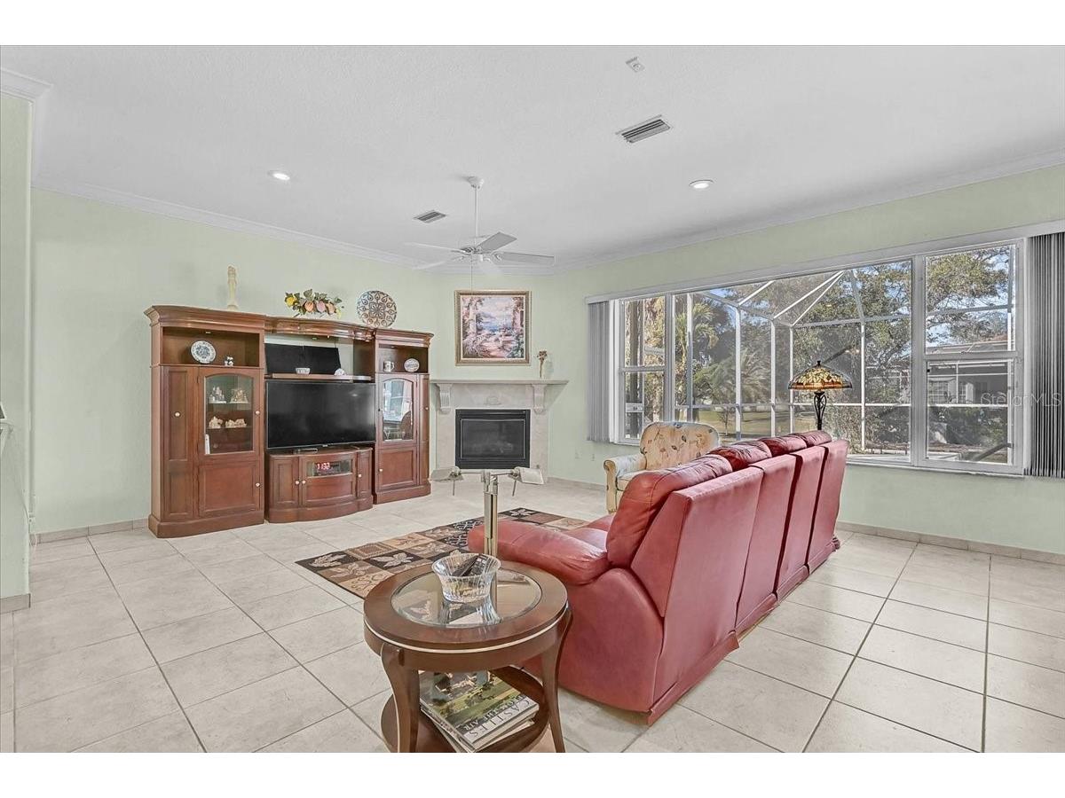 4708 Sweetmeadow Circle Sarasota FL 34238 A4679995 image8