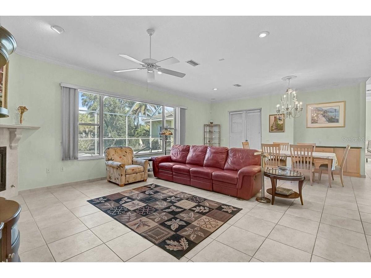 4708 Sweetmeadow Circle Sarasota FL 34238 A4679995 image9