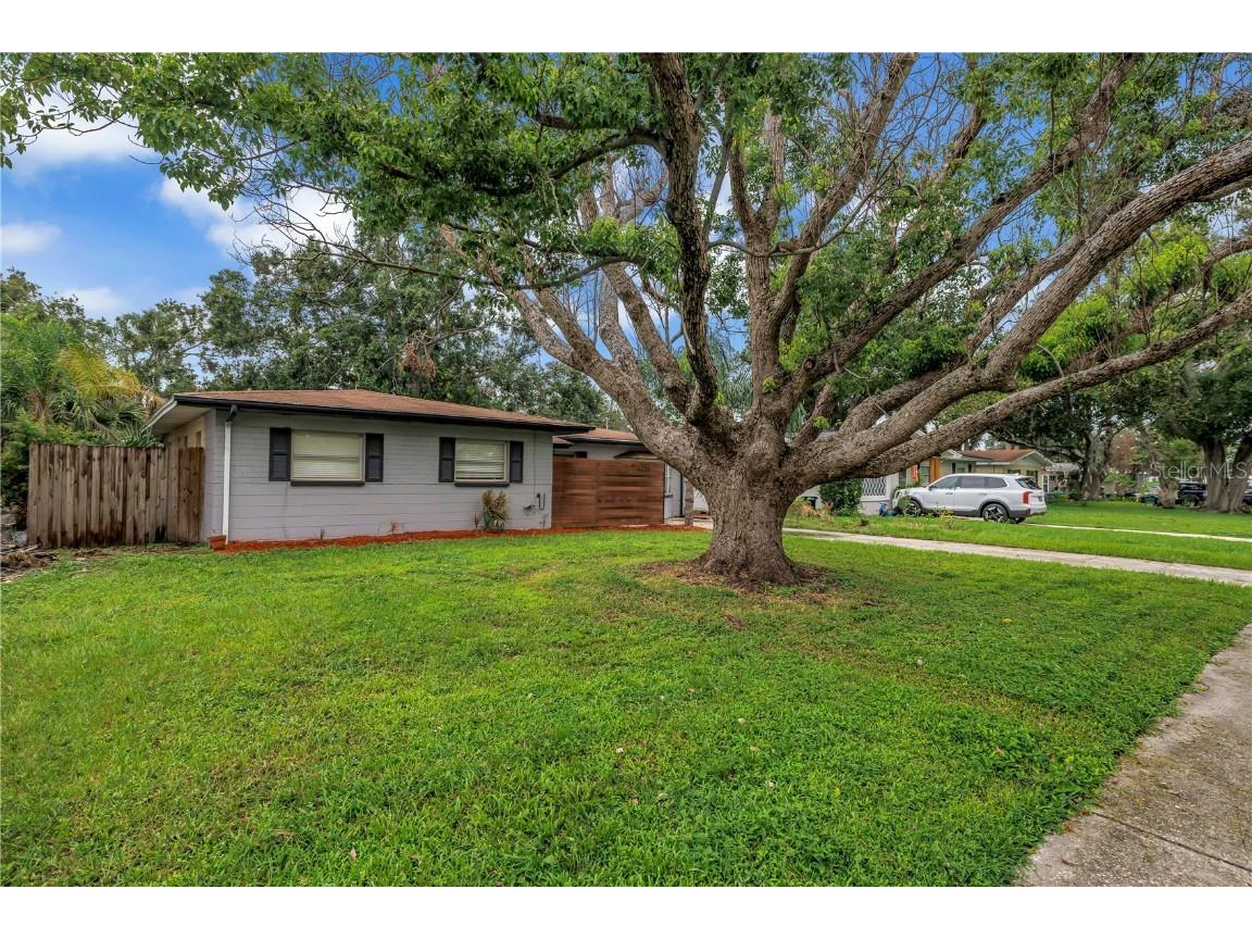 4708 W Coachman Avenue Tampa FL 33611 TB8413243 image1