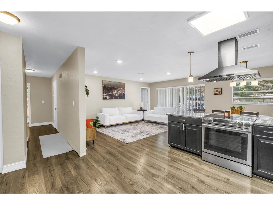 4708 W Coachman Avenue Tampa FL 33611 TB8413243 image5