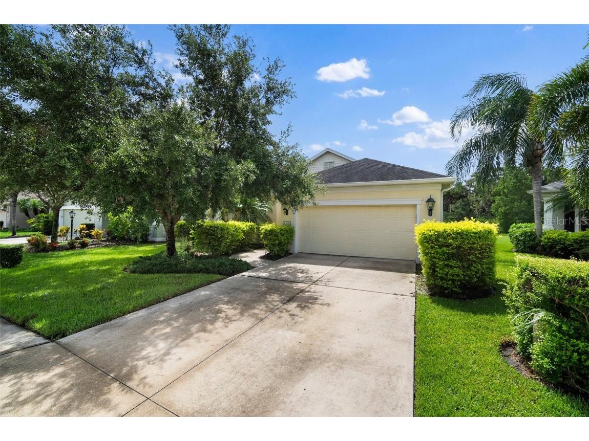 4708 Woodbrook Drive Sarasota FL 34243 A4620822 image1