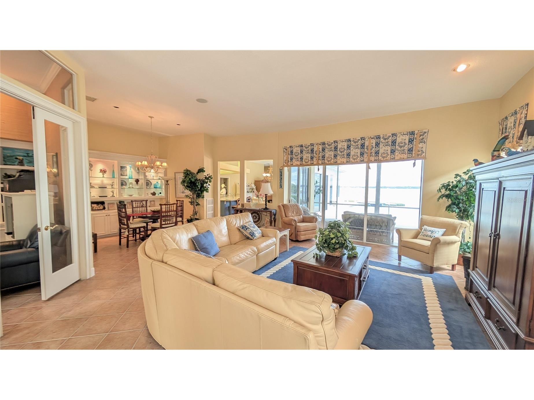 4709 Dolphin Cay Lane Saint Petersburg FL 33711 - BOCA CIEGA BAY TB8519609 image3