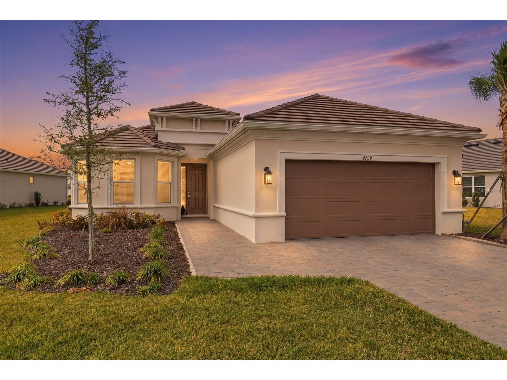 4709 Isonzo Way Wesley Chapel FL 33543 W7883441 image1