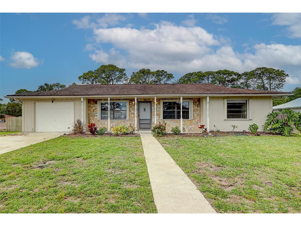 4709 Pinetree Drive Fort Pierce FL 34982 P4925041 image1