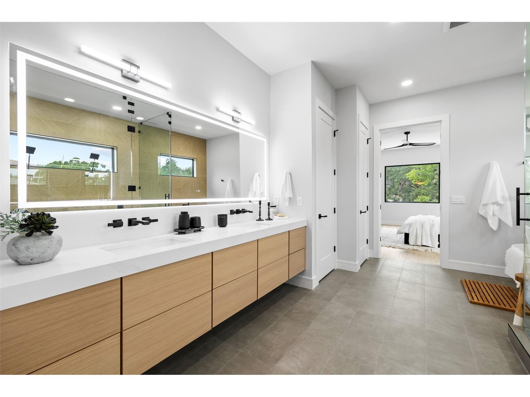 4709 W Estrella Street Tampa FL 33629 TB8452908 image35