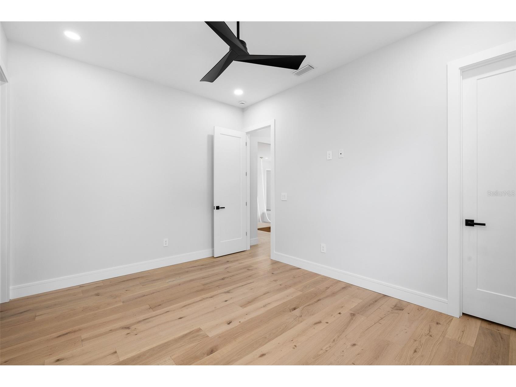 4709 W Estrella Street Tampa FL 33629 TB8452908 image46