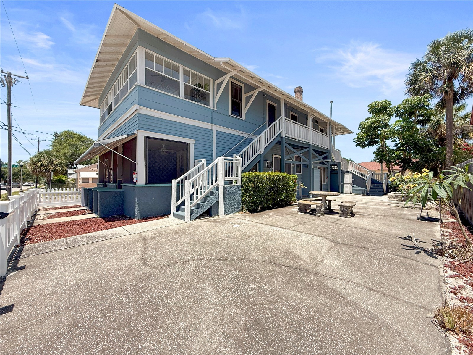 471 9th Avenue N Saint Petersburg FL 33701 TB8454457 image1