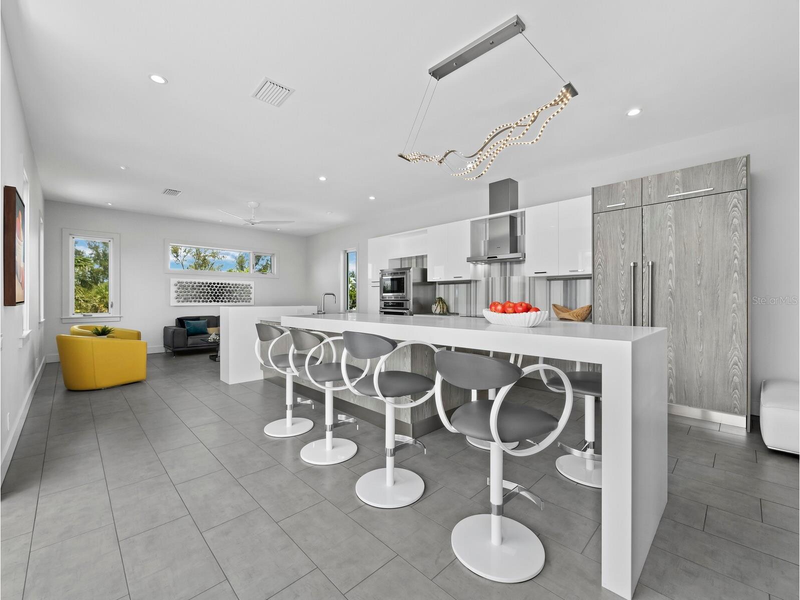 471 Island Circle Sarasota FL 34242 A4698115 image17