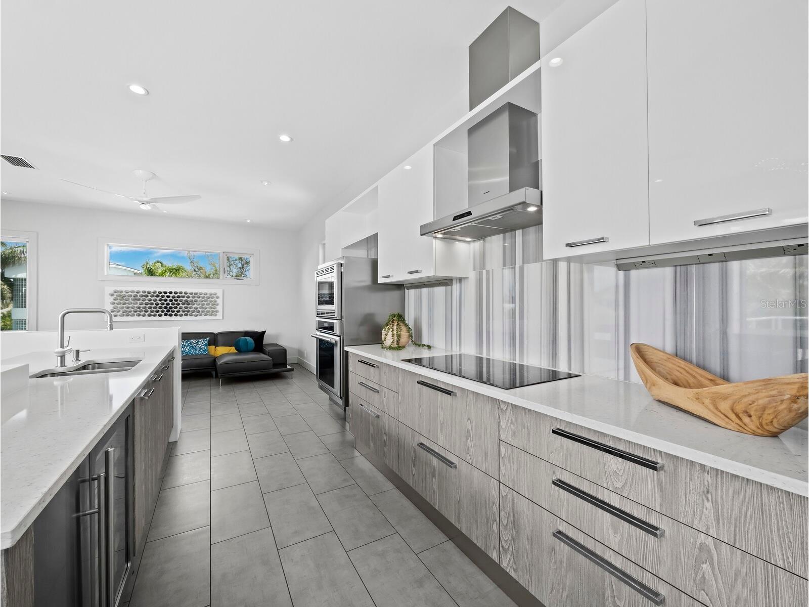 471 Island Circle Sarasota FL 34242 A4698115 image20