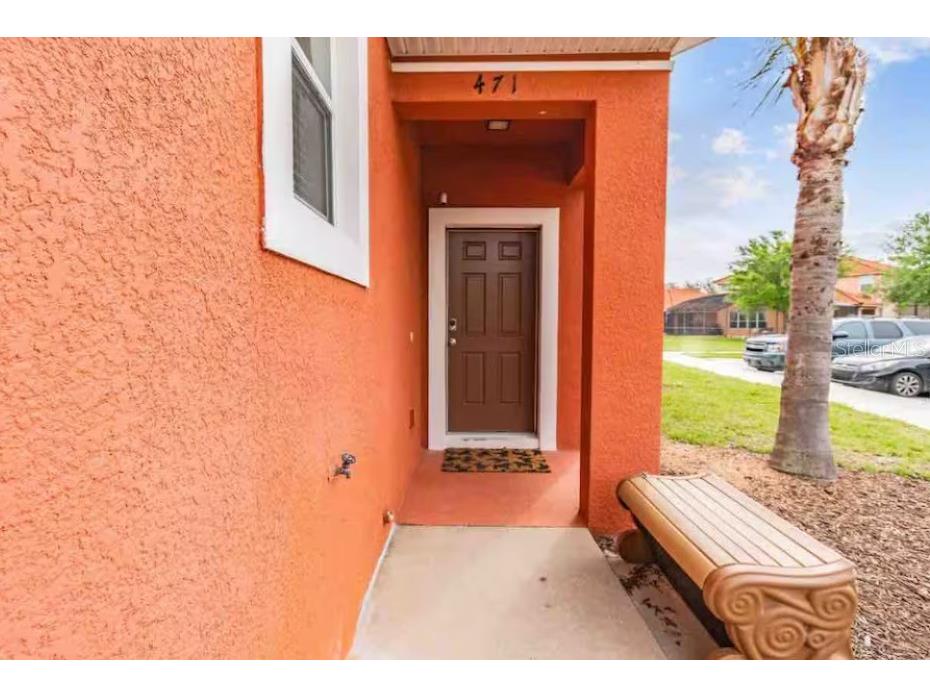 471 Las Fuentes Drive Kissimmee FL 34746 O6399892 image1