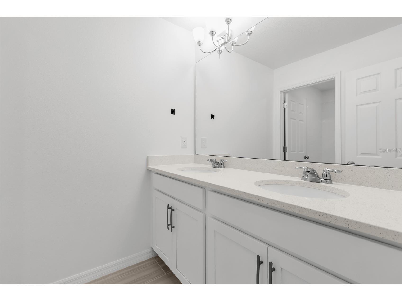471 Thompson Village Avenue Apopka FL 32703 S5148958 image17