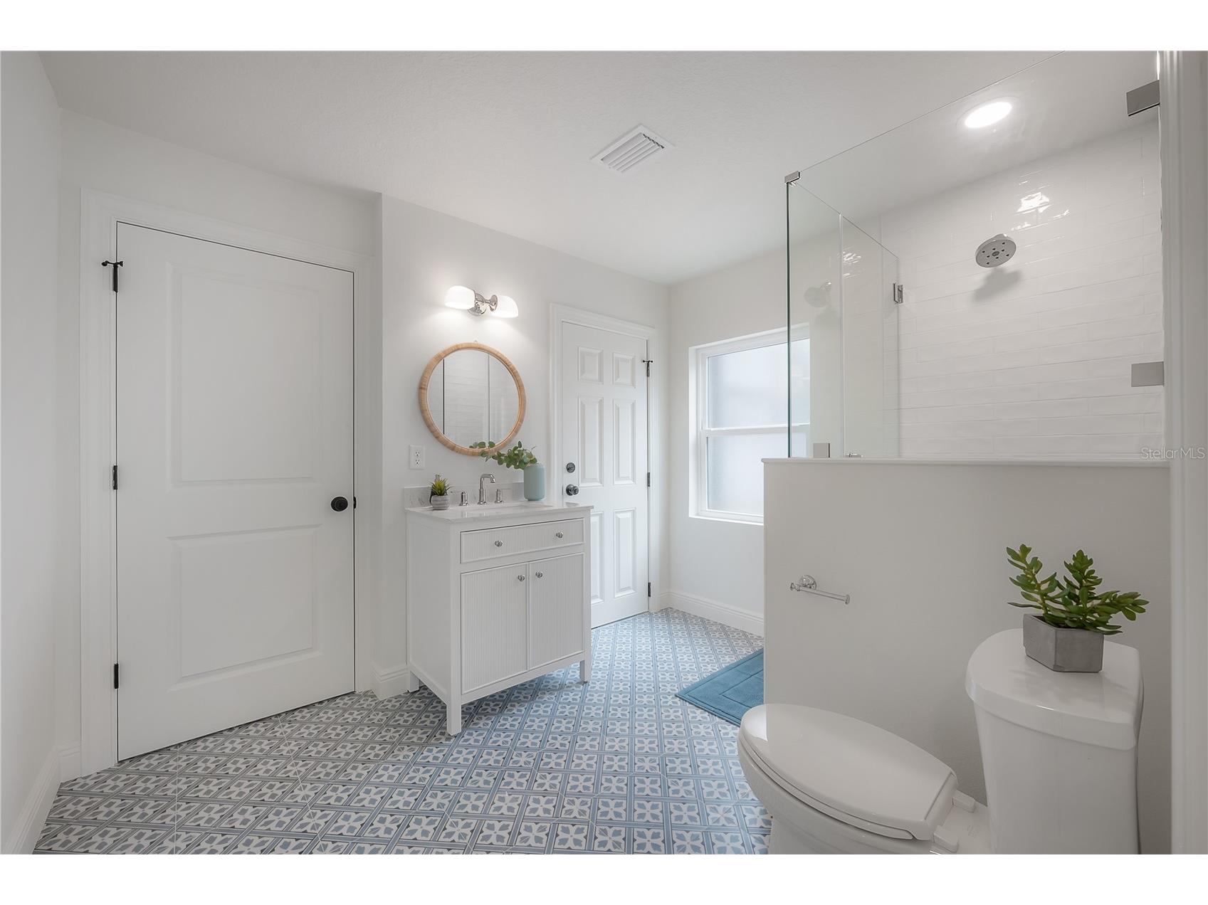 471 W Davis Boulevard Tampa FL 33606 TB8496105 image35