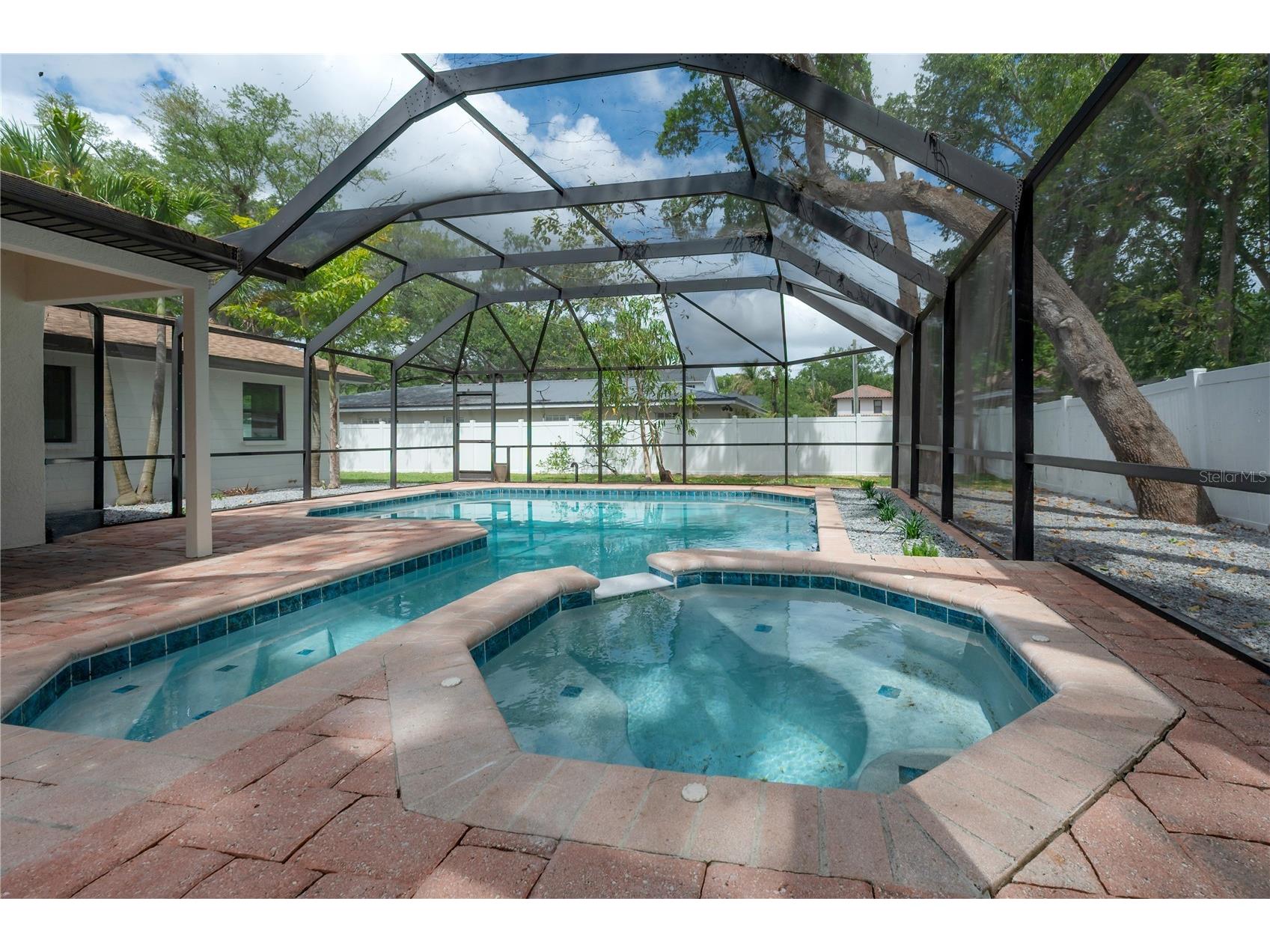 471 W Davis Boulevard Tampa FL 33606 TB8496105 image42