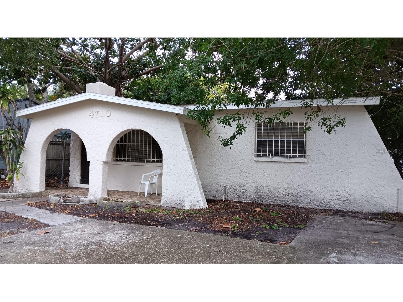 4710 13th Avenue S Saint Petersburg FL 33711 U8229832 image1