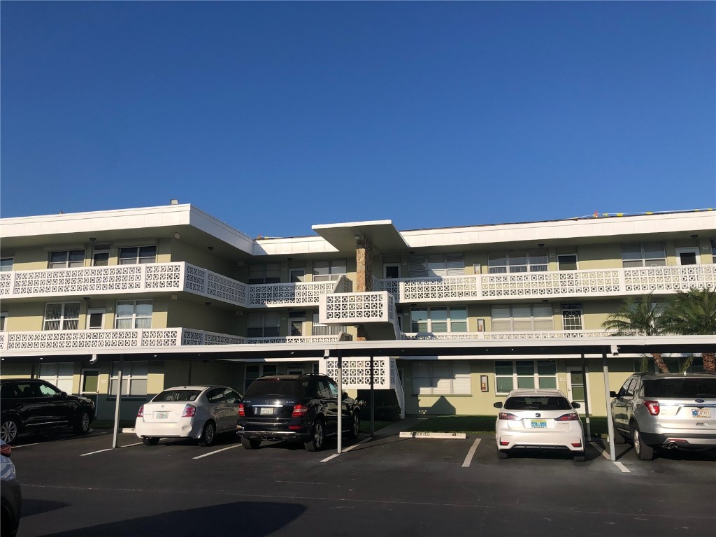 4710 Bay Street NE #319 Saint Petersburg FL 33703 U8153662 image1