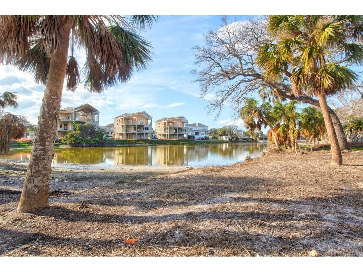 4710 Gleason Avenue Sarasota FL 34242 A4640764 image1