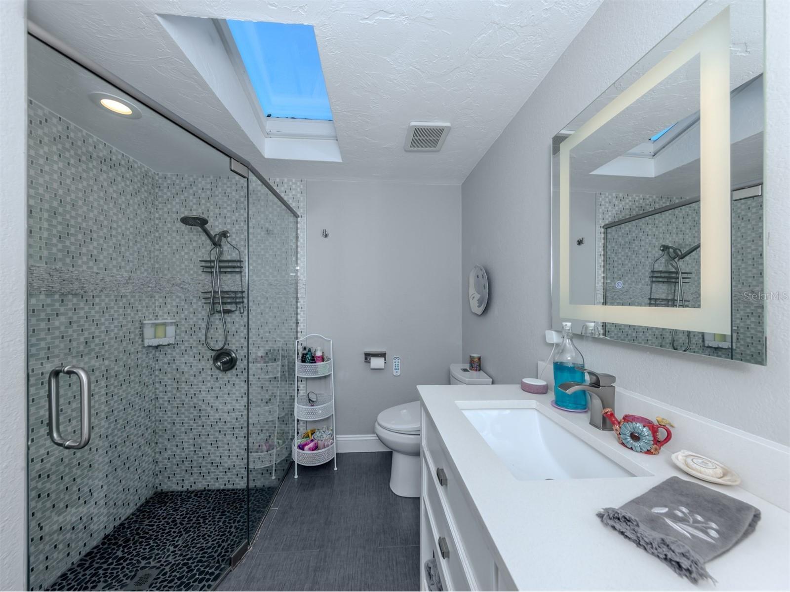 4710 Hidden Forest Lane Sarasota FL 34235 A4684063 image24